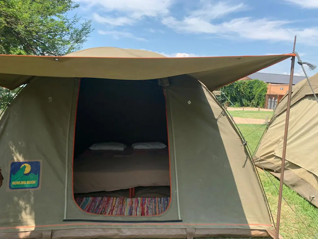 Amphitheatre Backpackers Lodge